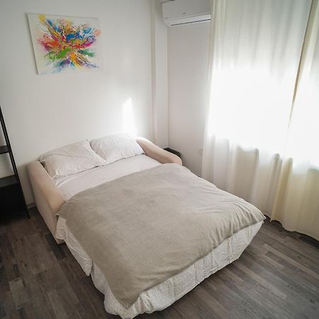 Penthouse With Huge Rooftop Terrace & City View Boekarest Buitenkant foto