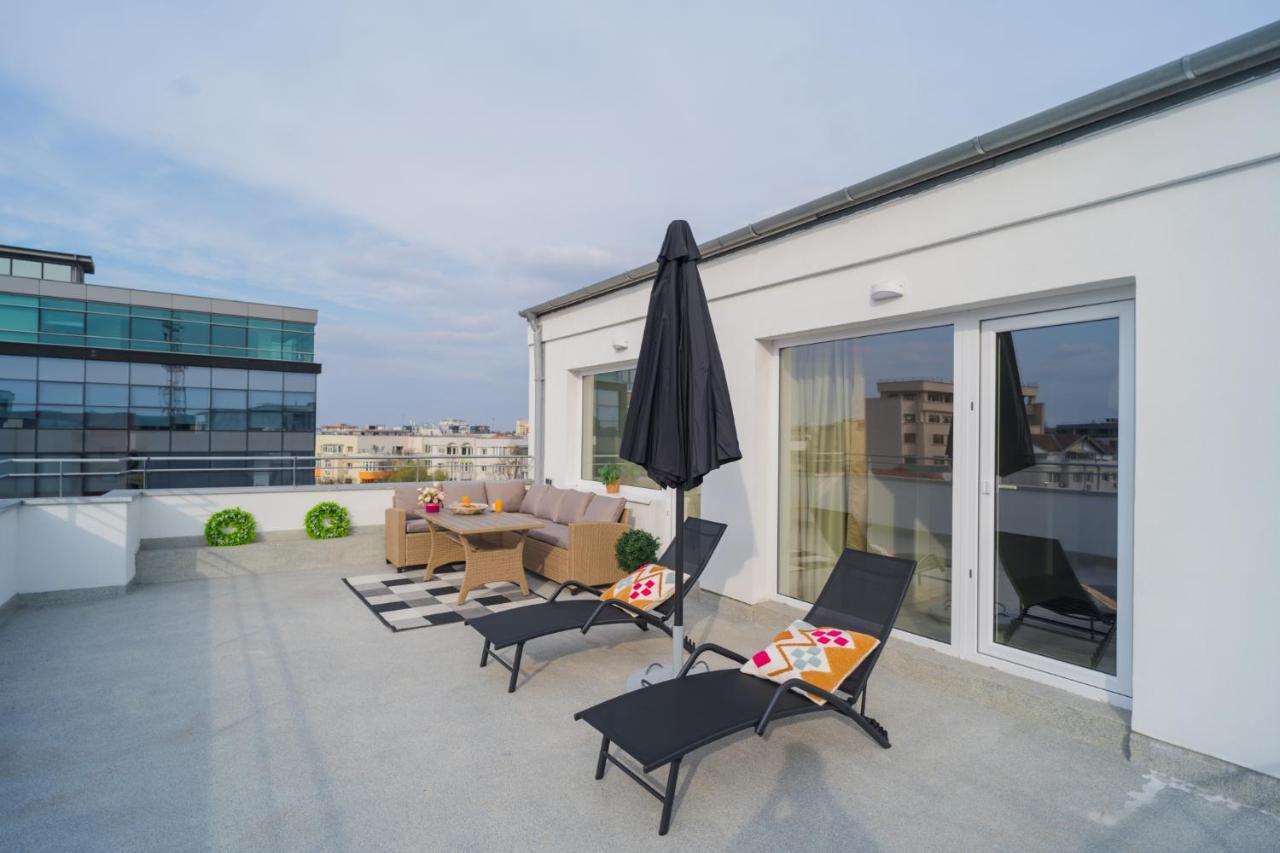 Penthouse With Huge Rooftop Terrace & City View Boekarest Buitenkant foto