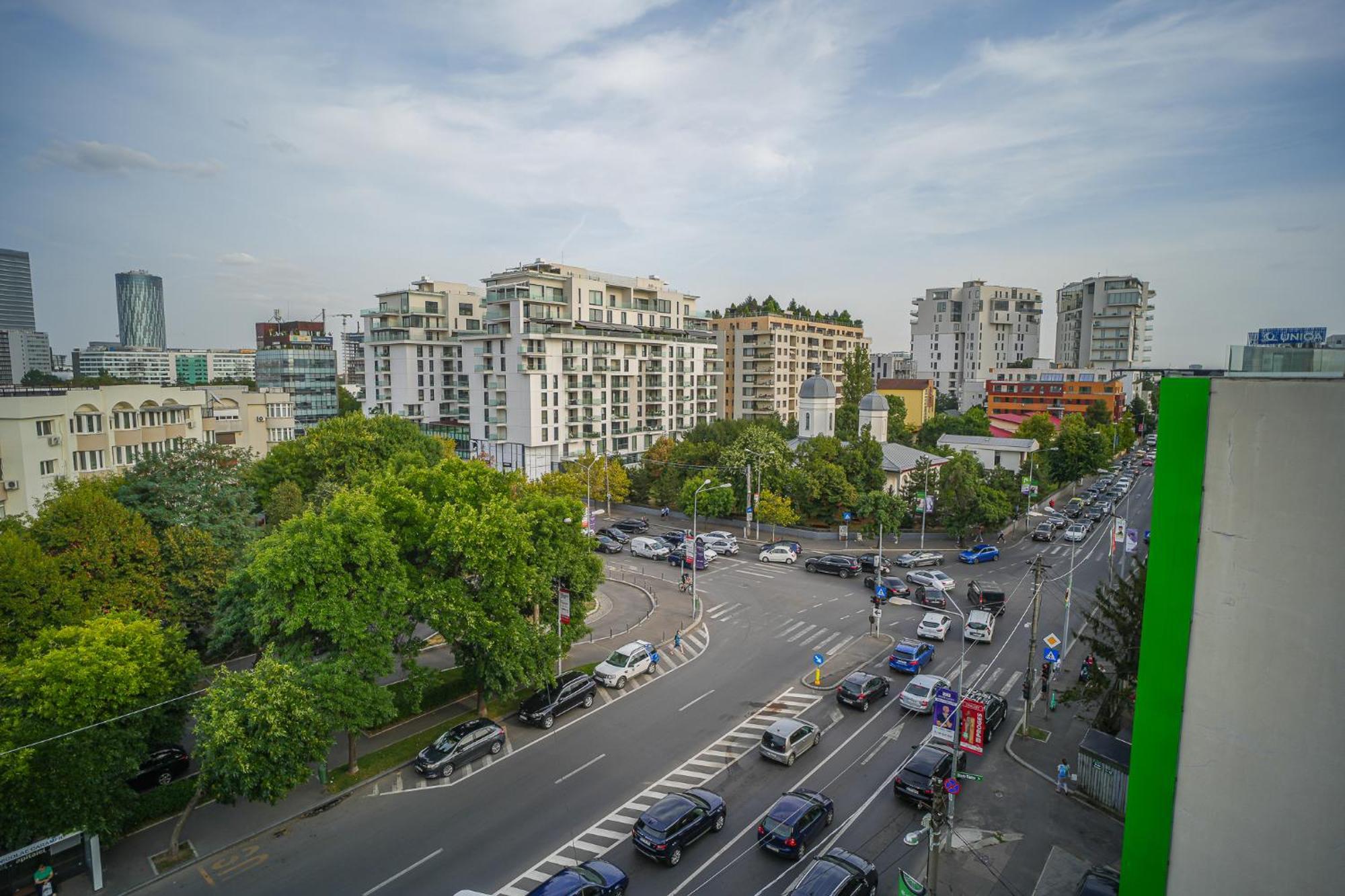 Penthouse With Huge Rooftop Terrace & City View Boekarest Buitenkant foto