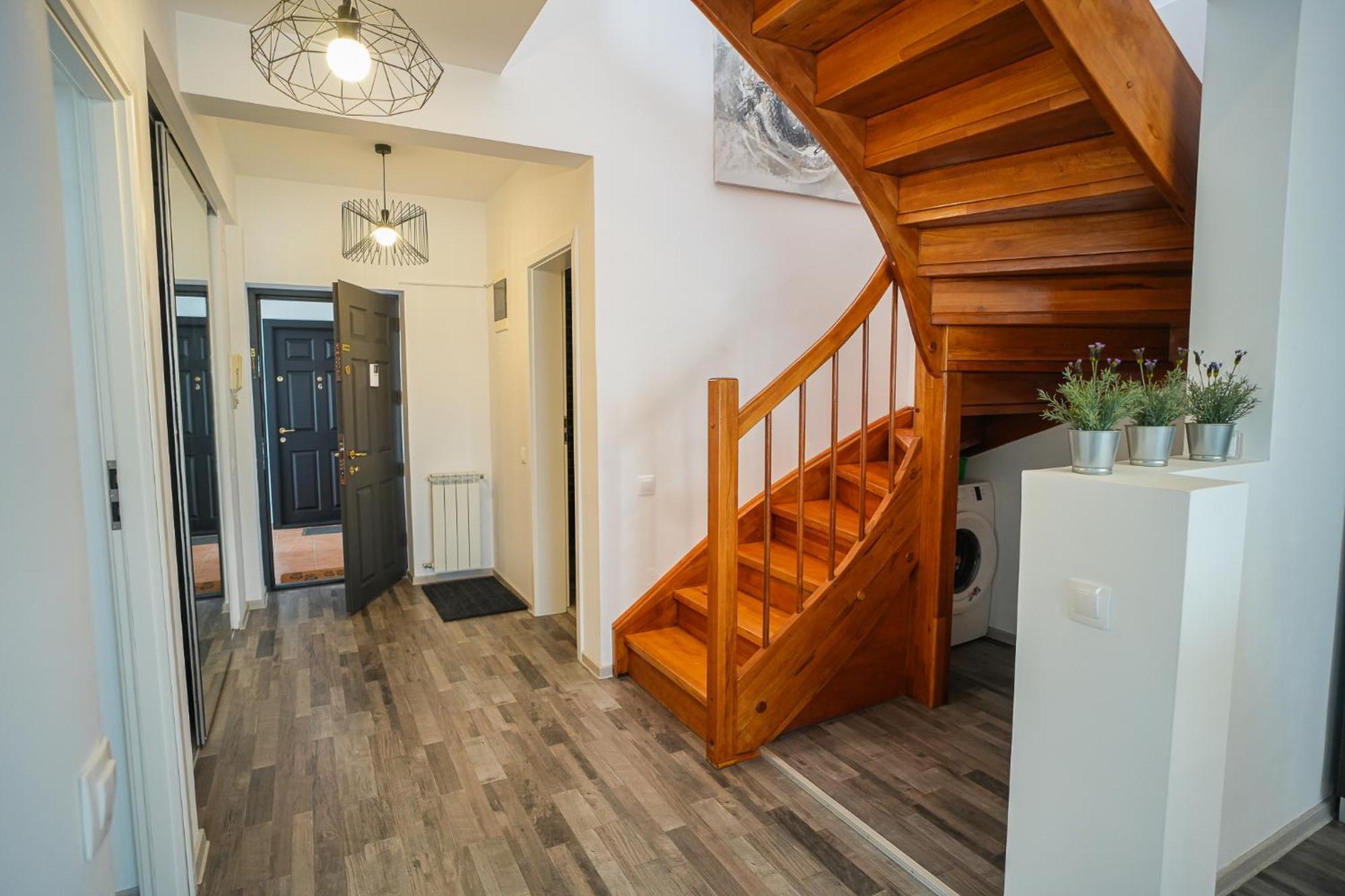 Penthouse With Huge Rooftop Terrace & City View Boekarest Buitenkant foto